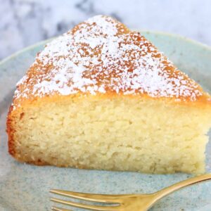 yogurt cake